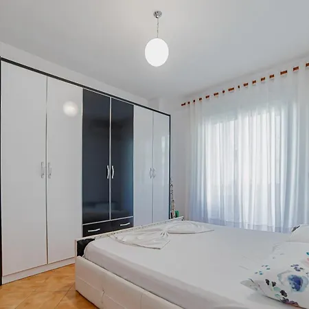 Ajla Apartament